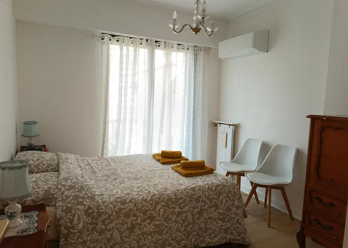 Juan-les-pins Centre * Antibes